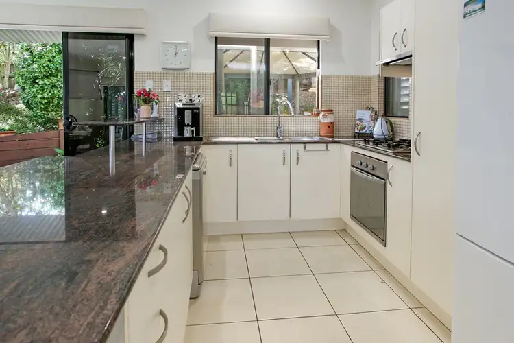 Fifth view of Homely unit listing, 4/10 Wattle St, Maleny QLD 4552