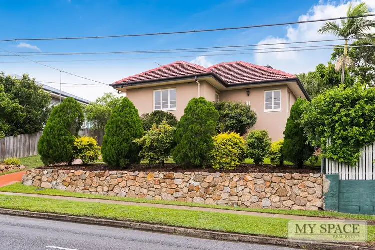 91 Boundary Rd, Camp Hill QLD 4152