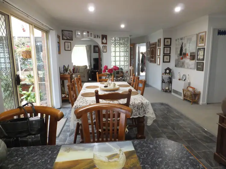 Fifth view of Homely house listing, 2 Alfred Place, Eastwood VIC 3875