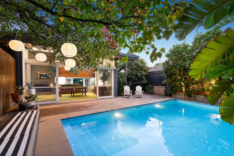 56 Cloris Ave, Beaumaris VIC 3193