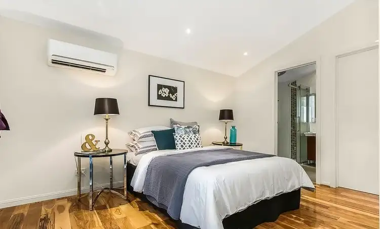 Fifth view of Homely house listing, 2/16 Samarinda Ave, Ashburton VIC 3147