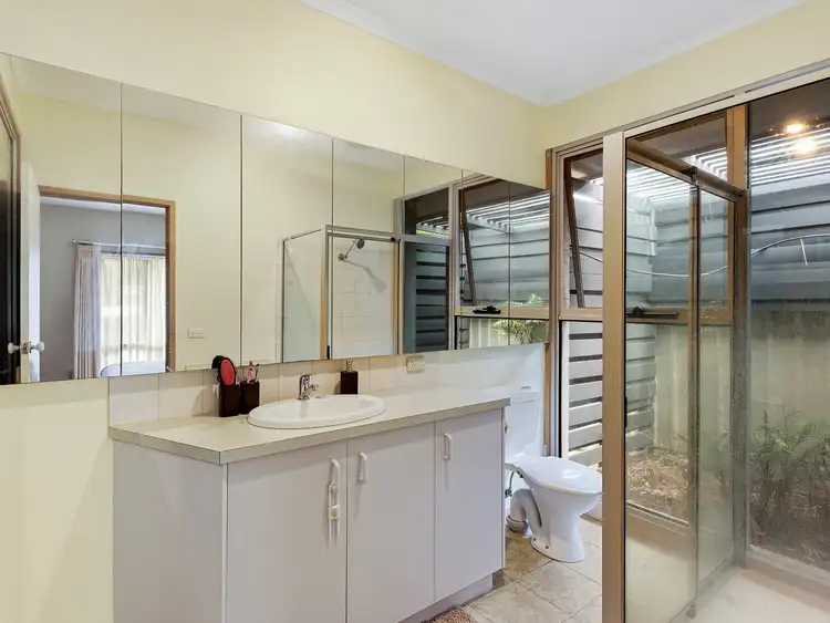 Sixth view of Homely house listing, 3 Ironbark Ct, Kennington VIC 3550