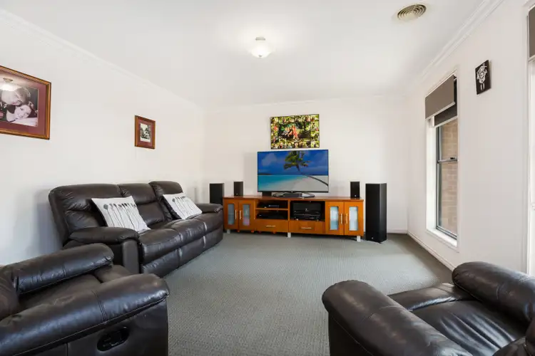 Fifth view of Homely house listing, 7 Bedarra Ct, Maiden Gully VIC 3551