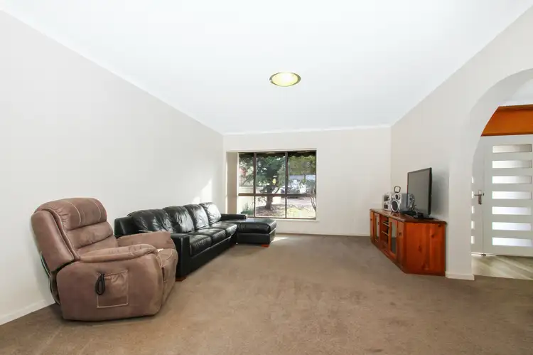 Sixth view of Homely house listing, 12 Murray St, Karabar NSW 2620