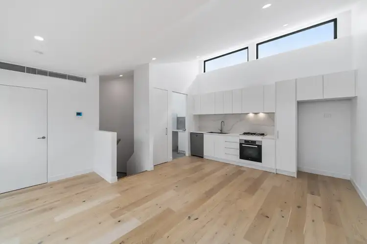 Second view of Homely unit listing, Unit 7/437 Main St, Mordialloc VIC 3195