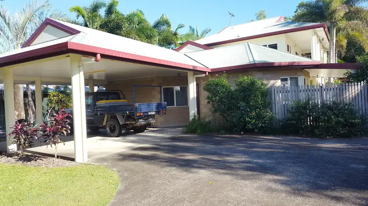 35 Taylor St, Kurrimine Beach QLD 4871