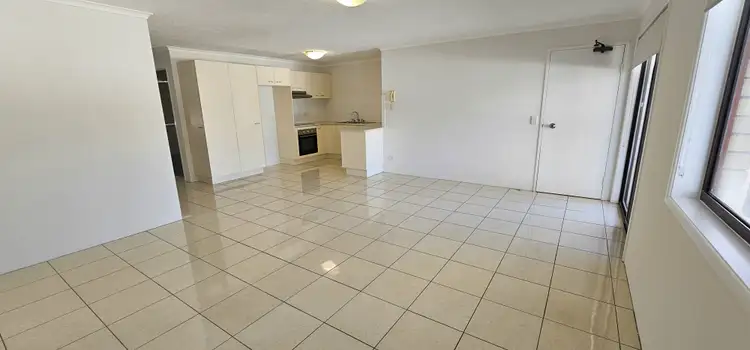 Third view of Homely unit listing, Unit 8/9 Bradford St, Labrador QLD 4215