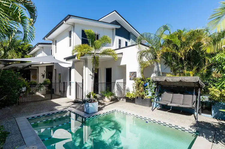 23 The Close, Helensvale QLD 4212