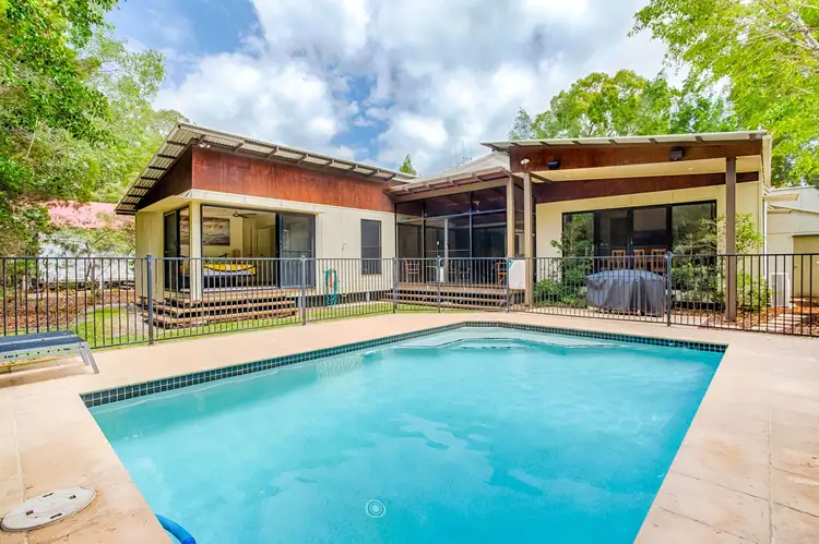 30 Satinwood Rd, Rainbow Beach QLD 4581