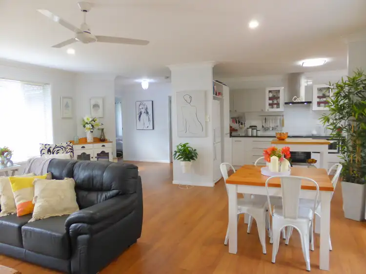 Second view of Homely house listing, 9 Shangri-la Court, Rothwell QLD 4022