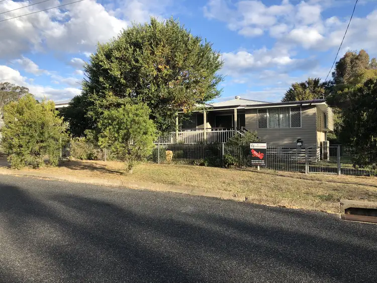 126 Horsman Rd, Warwick QLD 4370