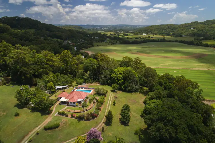 2 Woodchester Cl, Rosemount QLD 4560