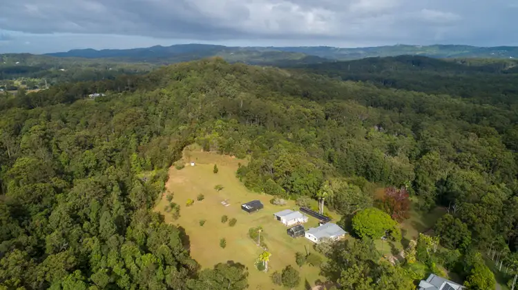 90 Tania Ave, Palmwoods QLD 4555