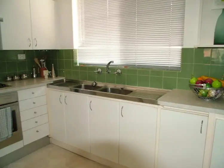 Fifth view of Homely apartment listing, 6/7 Bindaring Parade, Claremont WA 6010