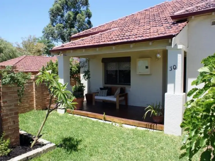 30 Wood Street, Inglewood WA 6052