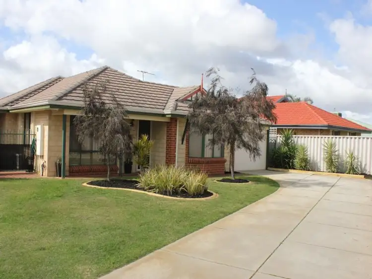 10 McKinley Court, Caversham WA 6055
