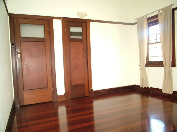 Sixth view of Homely house listing, 2/104 Vincent, Mount Lawley WA 6050