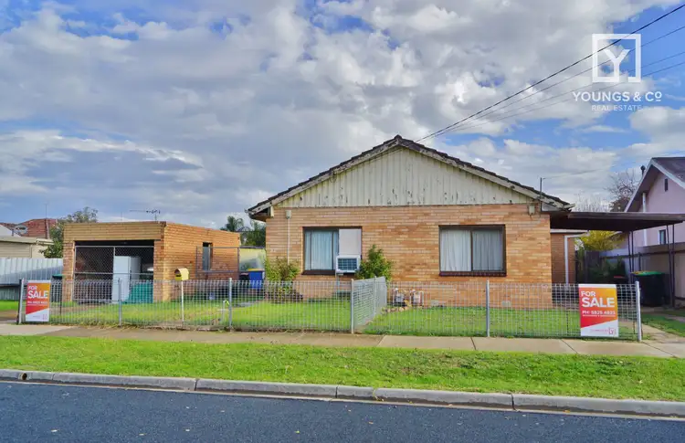 27 Mackellar Cres, Mooroopna VIC 3629