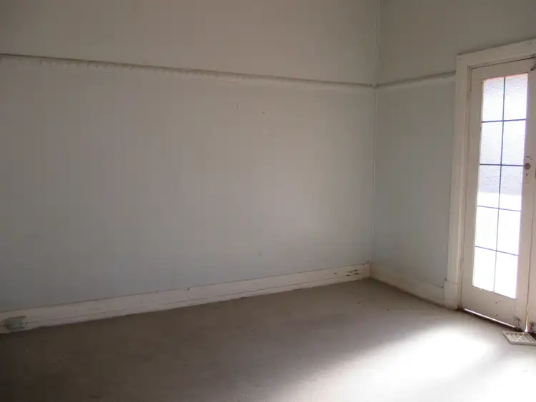 Seventh view of Homely house listing, 33 Garnet St, Broken Hill NSW 2880