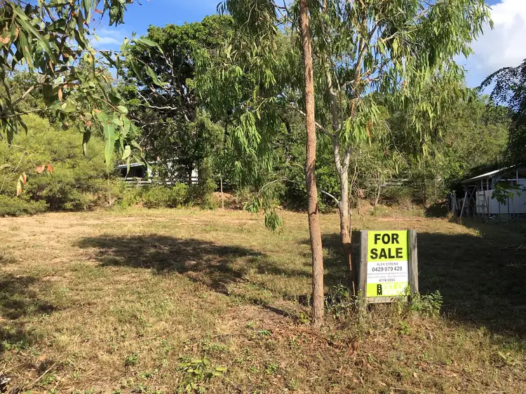 5 Bluejeep Ct, Horseshoe Bay QLD 4819