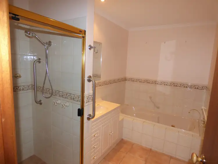 Seventh view of Homely unit listing, 9 Maple Ct, Myrtleford VIC 3737