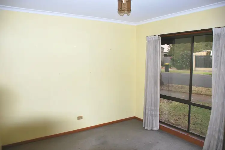 Seventh view of Homely house listing, 25 Burke Court, Cobram VIC 3644