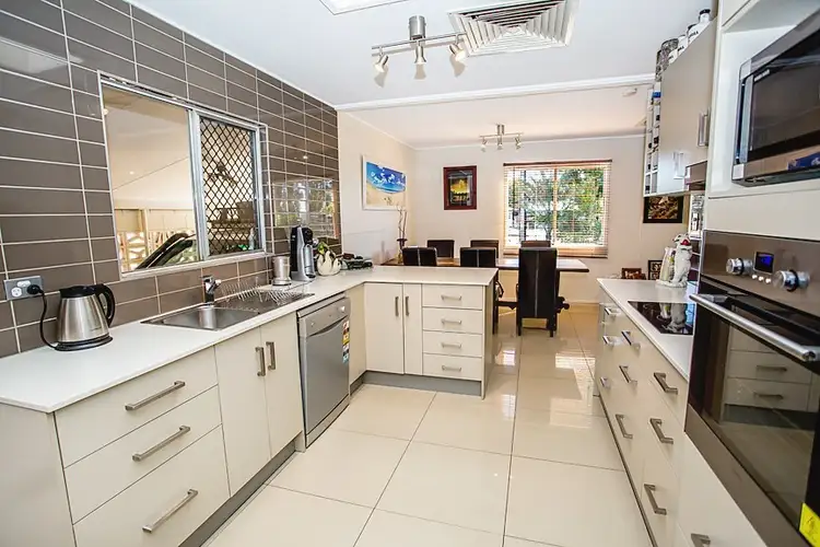 8 Mack Cres, Mount Isa QLD 4825