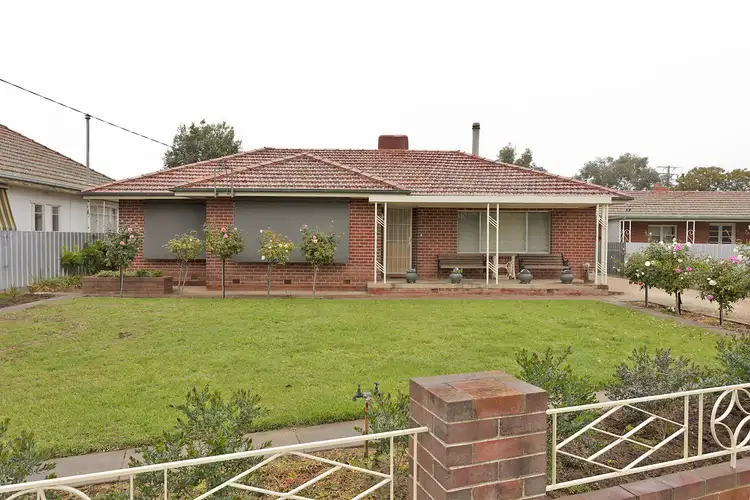 3 Balfour St, Culcairn NSW 2660