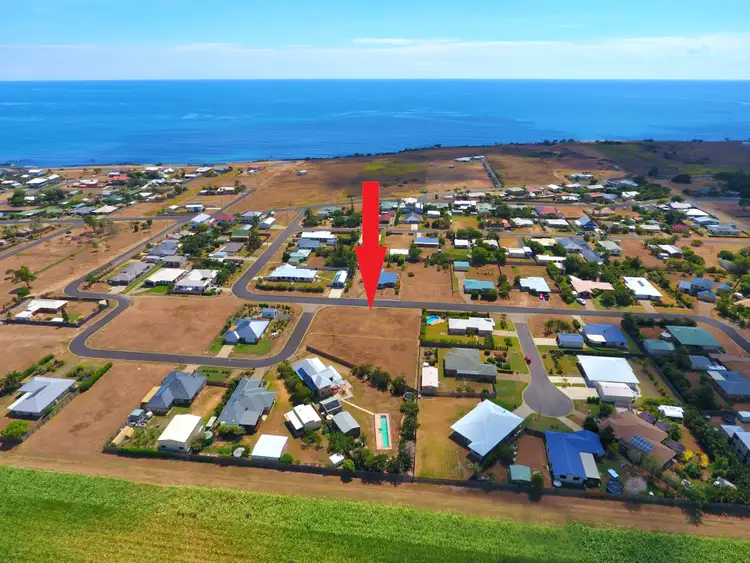 26 Neptune St, Burnett Heads QLD 4670