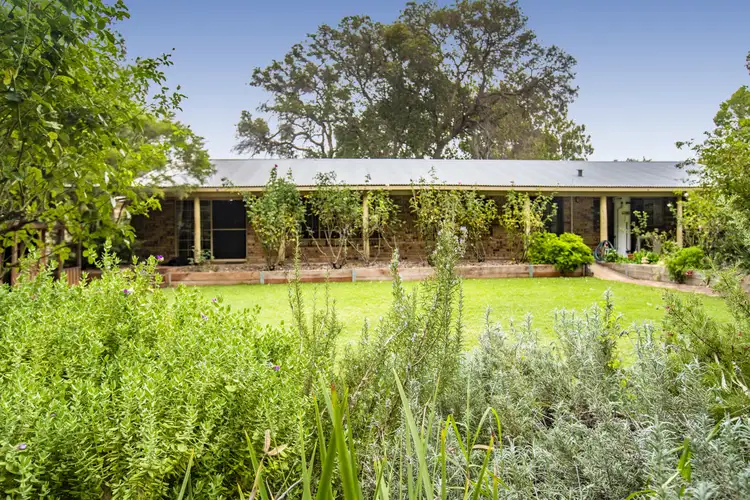 37 Bradshaw Road, Byford WA 6122
