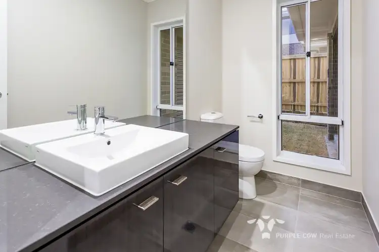 Second view of Homely house listing, 8 Skyline St, Heathwood QLD 4110