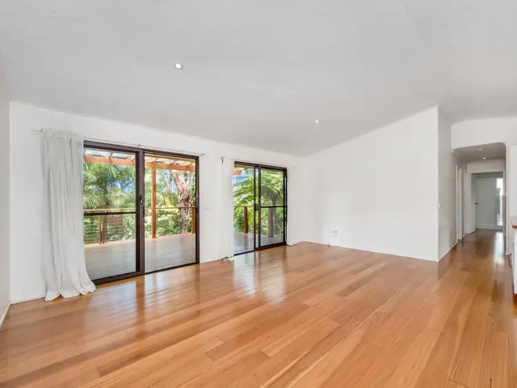 Fifth view of Homely house listing, 8 Gilba Ave, Ocean Shores NSW 2483