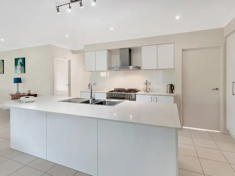 Seventh view of Homely house listing, 5 Claydon Pl, Rosewood QLD 4340