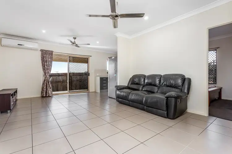 Second view of Homely house listing, 2 Oasis Ct, Marsden QLD 4132