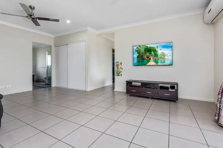 Fourth view of Homely house listing, 2 Oasis Ct, Marsden QLD 4132