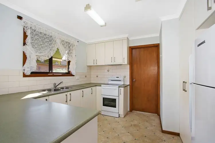 Second view of Homely unit listing, Unit 1/407 Ross Cct, Lavington NSW 2641