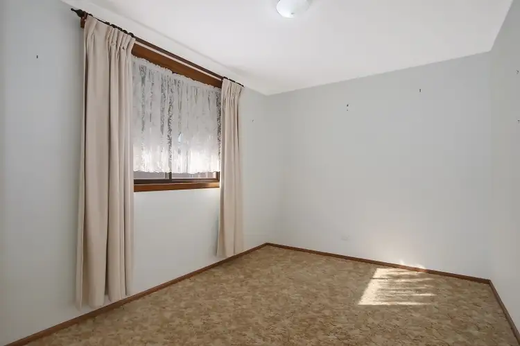 Fifth view of Homely unit listing, Unit 1/407 Ross Cct, Lavington NSW 2641