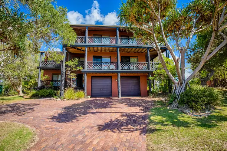 41 Carlo Cir, Rainbow Beach QLD 4581