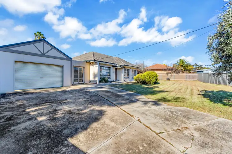 Second view of Homely house listing, 6 Spenfeld Ct, Valley View SA 5093
