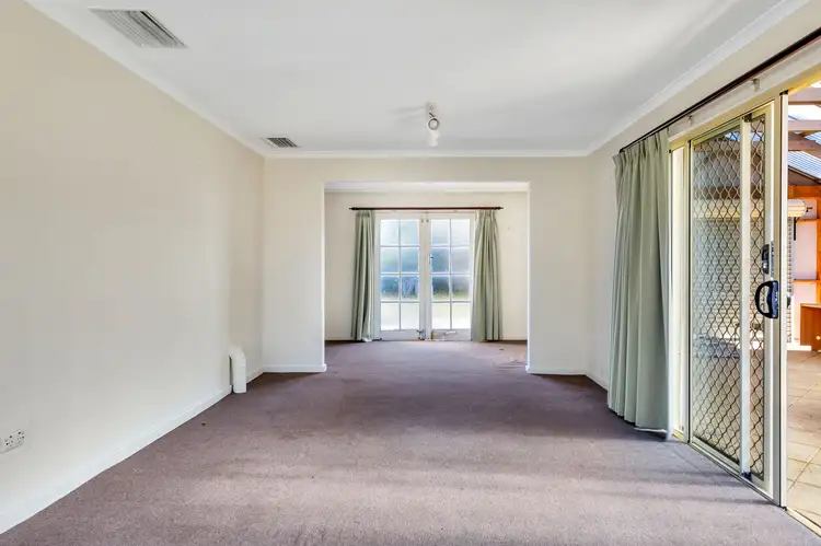 Fourth view of Homely house listing, 6 Spenfeld Ct, Valley View SA 5093