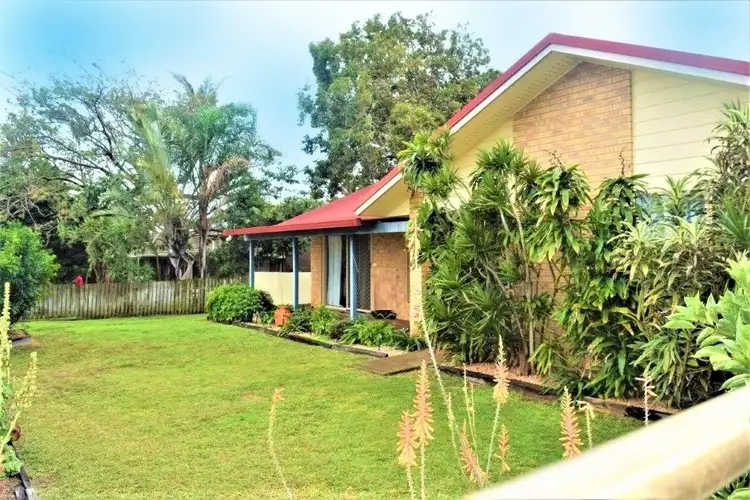 Second view of Homely house listing, 4 Ocean St, Burnett Heads QLD 4670