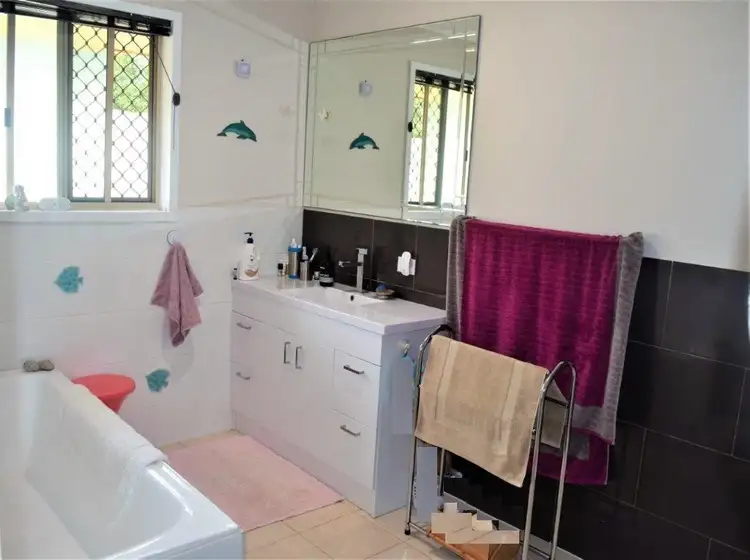 Seventh view of Homely house listing, 4 Ocean St, Burnett Heads QLD 4670