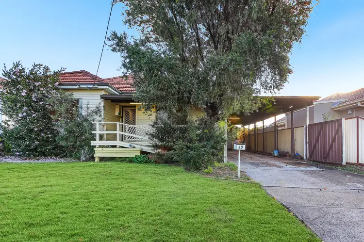 10 Tara St, Merrylands NSW 2160