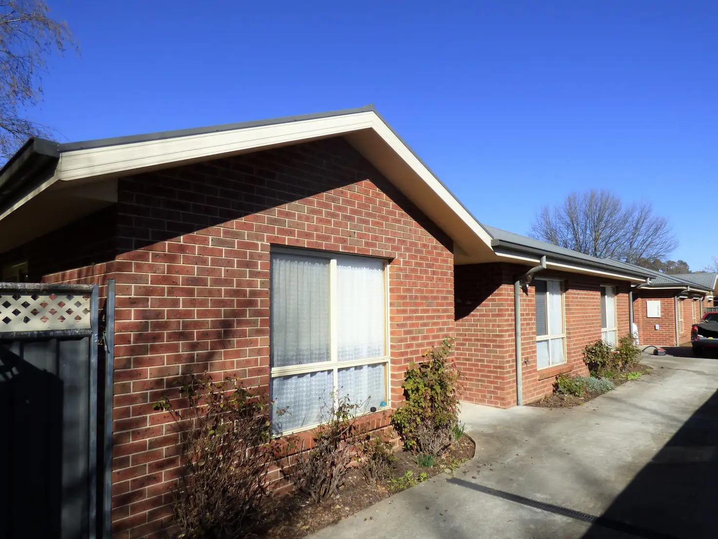 Main view of Homely unit listing, Unit 1/14 Robertson St, Myrtleford VIC 3737