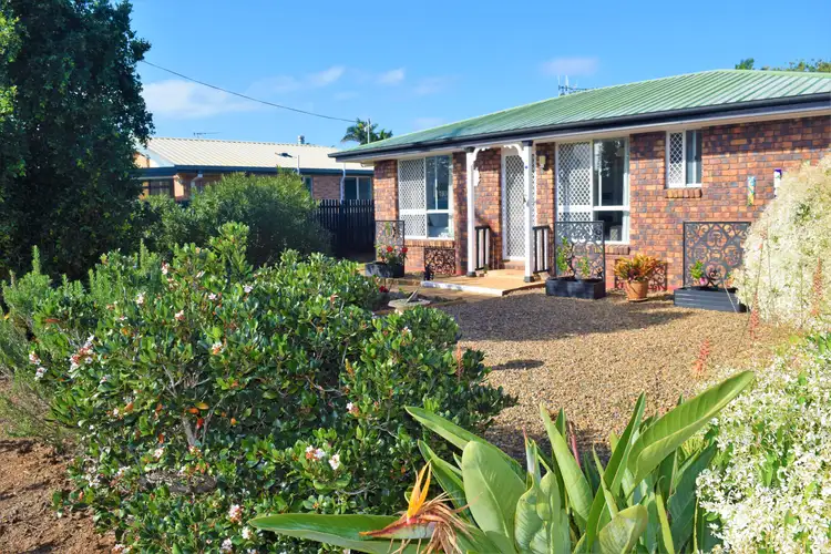 9 Hansen St, Burnett Heads QLD 4670