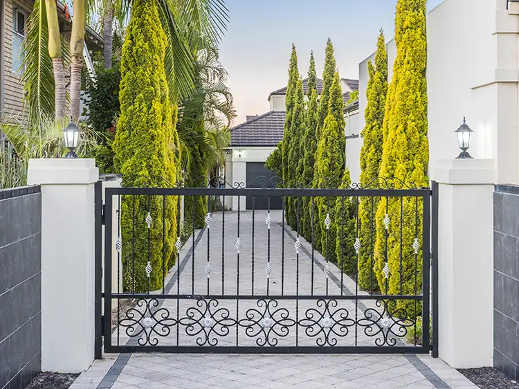 68 Corinthian Road West, Shelley WA 6148