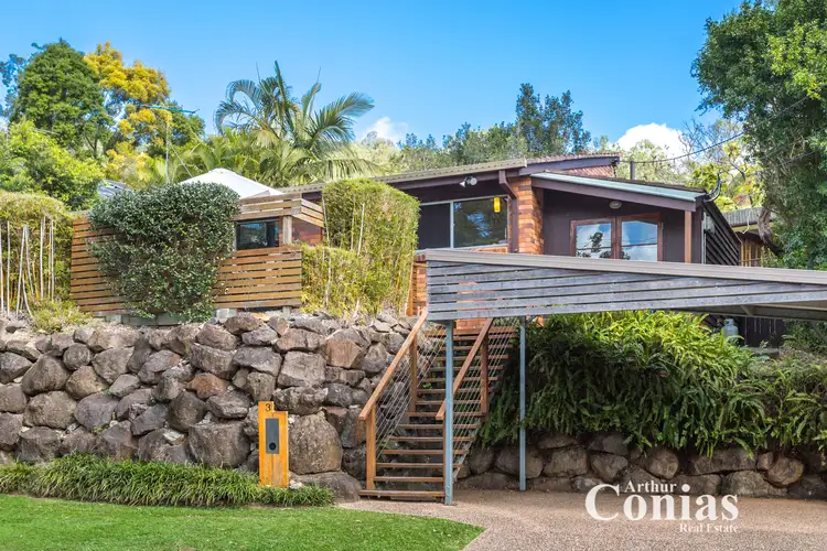 3 Minard St, The Gap QLD 4061