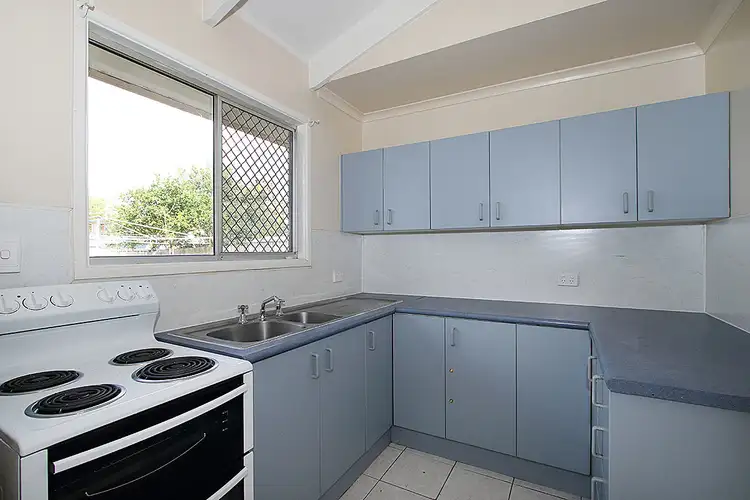 Second view of Homely house listing, 33 Phyllis St, Eastern Heights QLD 4305