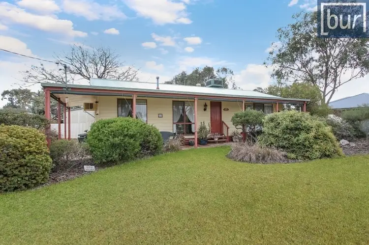 14 Jude St, Howlong NSW 2643