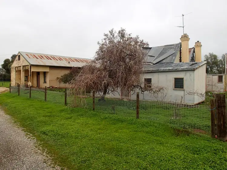 8163 Riverina Hwy, Lowesdale NSW 2646